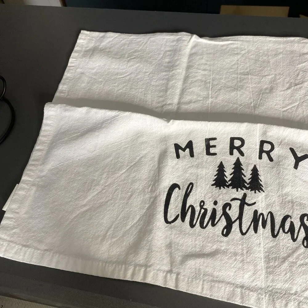 2 Christmas Kitchen Hand Towels Cotton White Holiday Decor